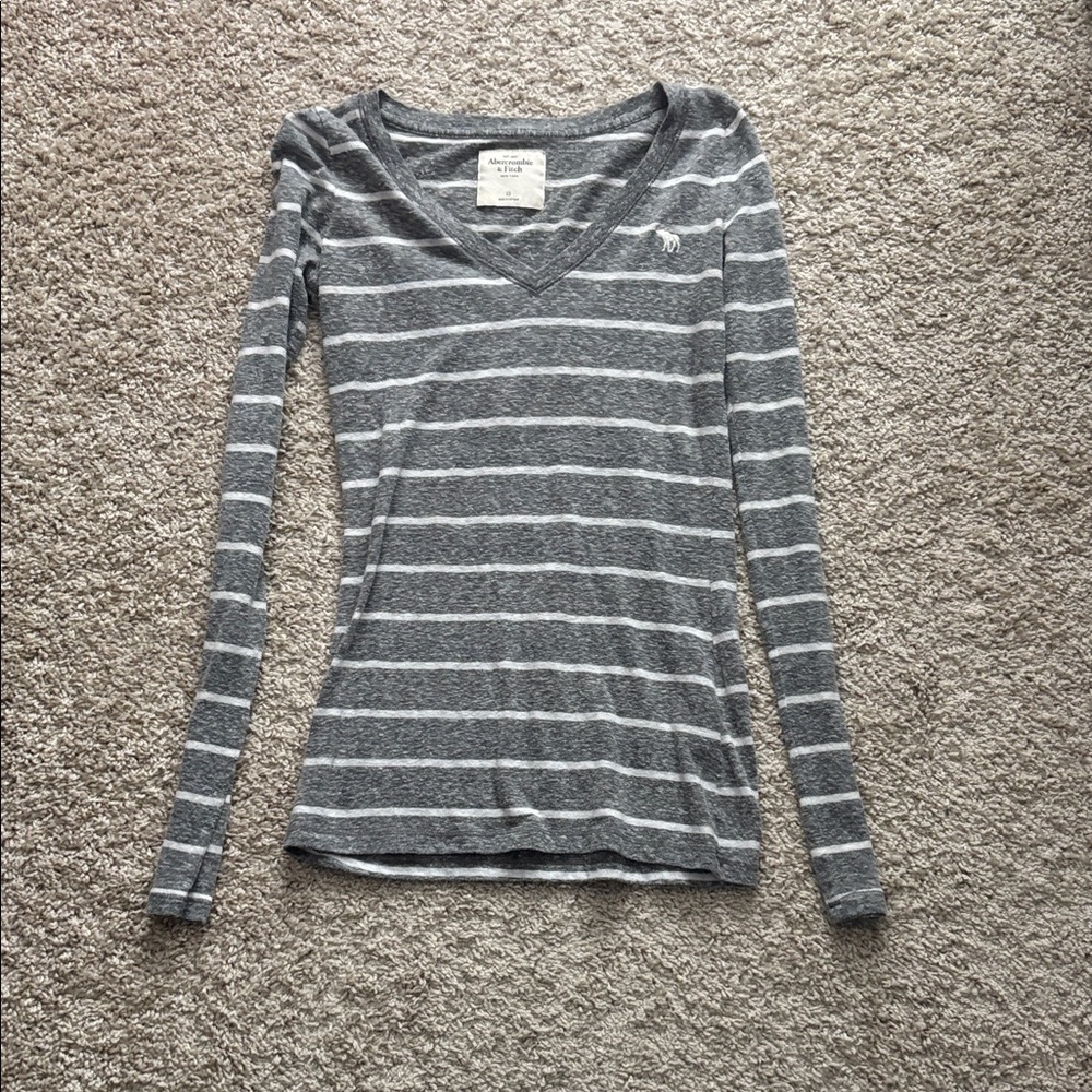 Vintage Abercrombie & Fitch grey striped top